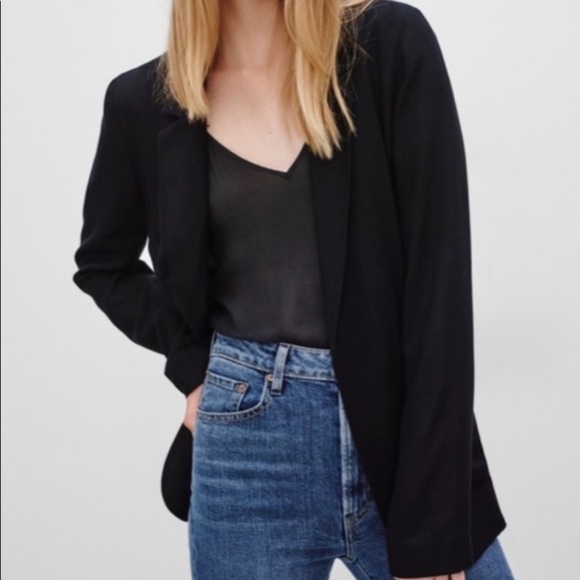 Aritzia Jackets & Blazers - Aritzia/Talula Black Blazer